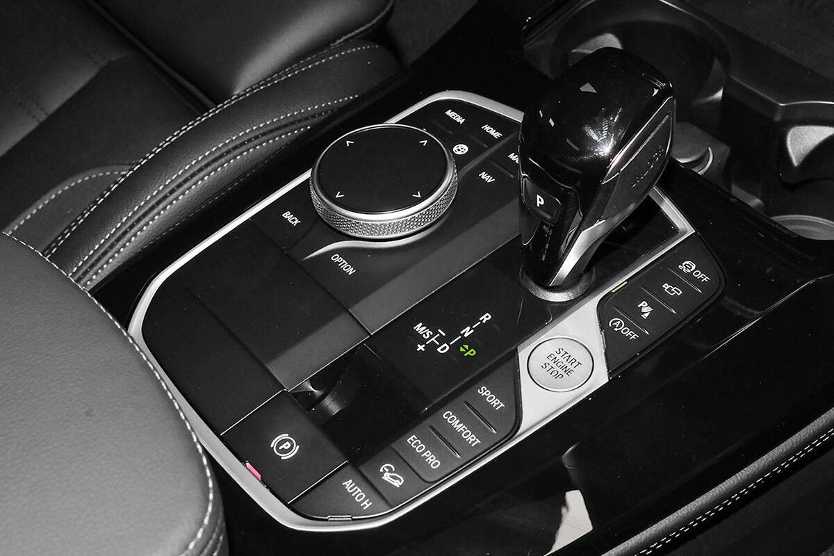 2025 BMW X4 xDrive30i M Sport G02 LCI Auto 4x4 image 16