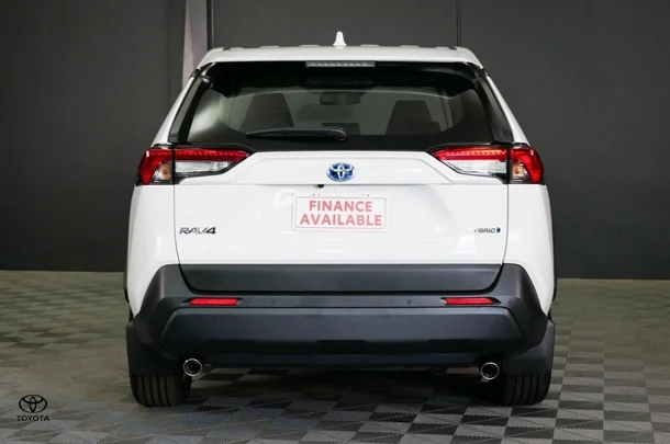 2025 Toyota RAV4 Hybrid GX 2WD image 5