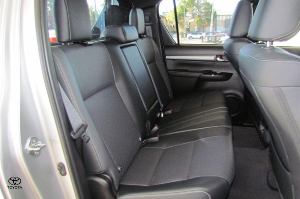 2024 Toyota Hilux Rogue image 21