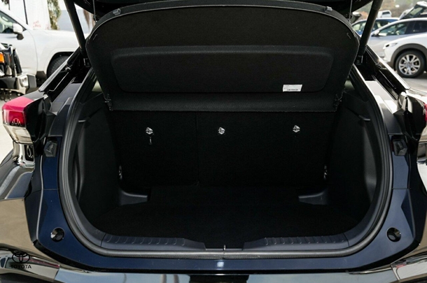 2024 Toyota C-HR Hybrid Koba 2WD image 22