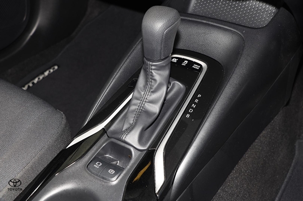 2024 Toyota Corolla Sedan Hybrid Ascent Sport image 17