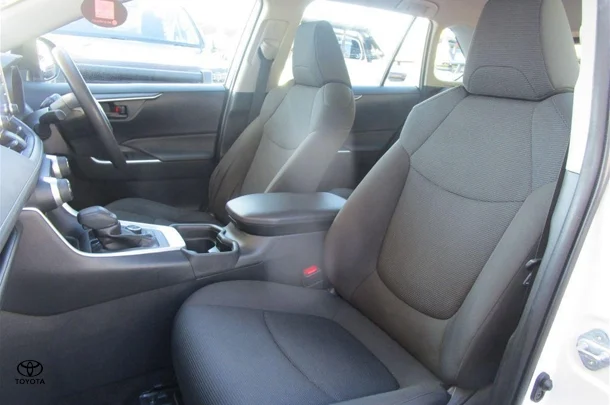 2019 Toyota Rav4 Hybrid GX AWD image 14