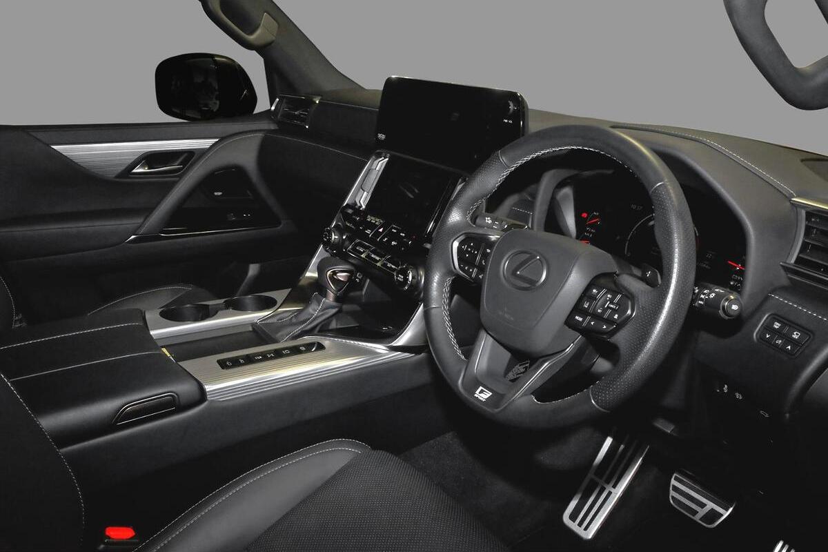 2024 Lexus LX LX500d F Sport Auto 4x4 image 8