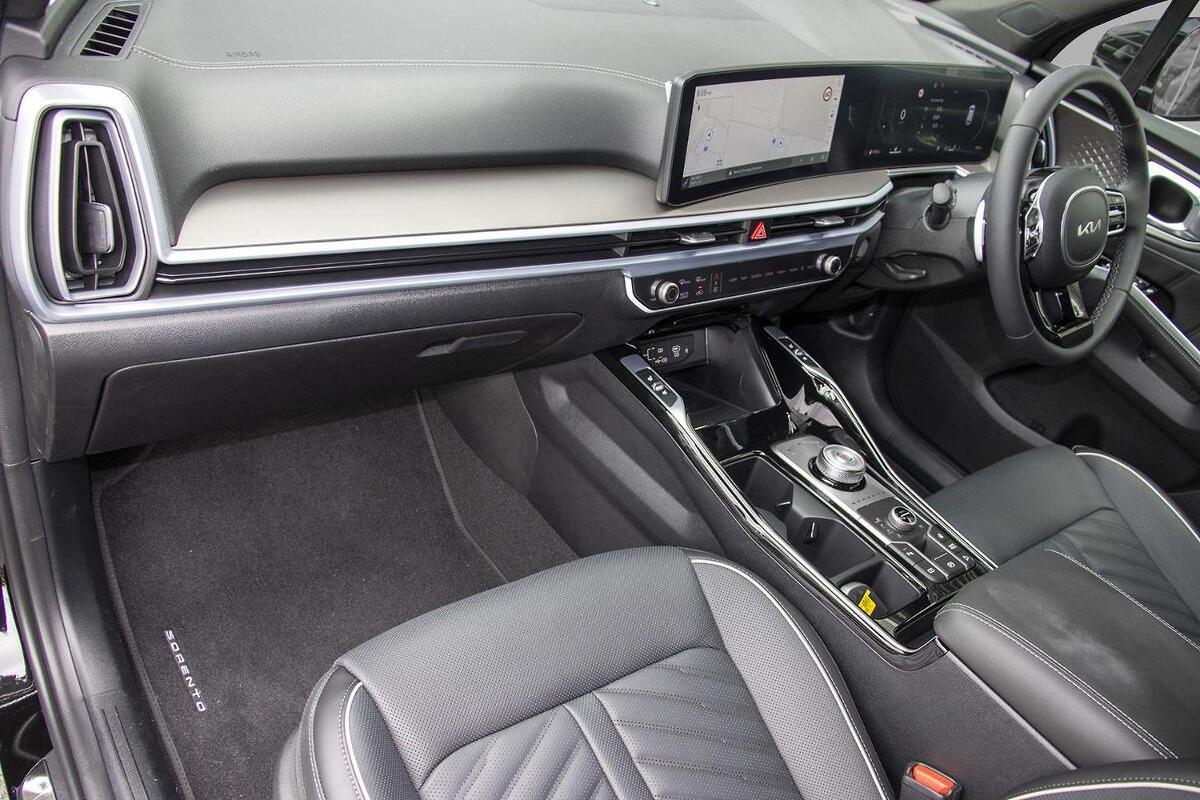 2025 Kia Sorento GT-Line Auto AWD MY25 image 6