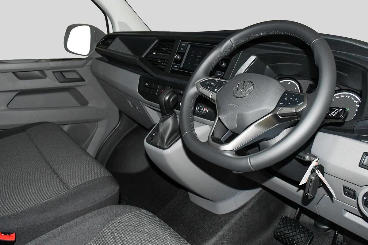 2024 Volkswagen Transporter TDI450 T6.1 SWB Auto 4MOTION MY24 image 6