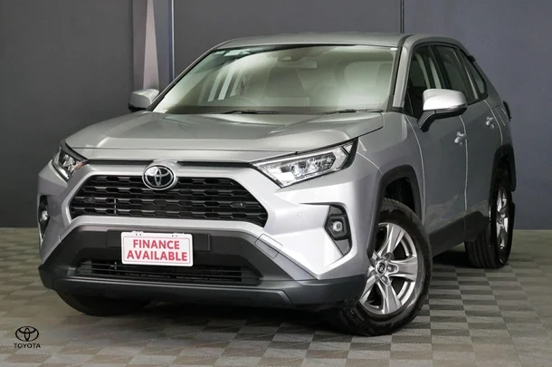 2024 Toyota RAV4 GX 2WD image 3