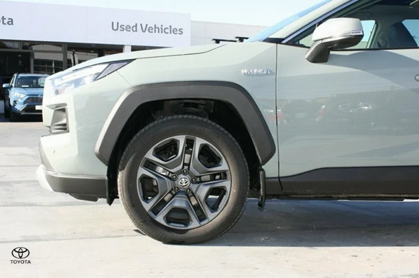 2024 Toyota Rav4 Hybrid Edge AWD image 5