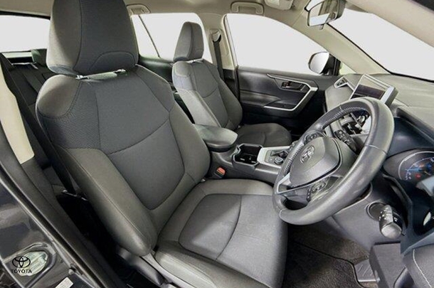 2023 Toyota Rav4 Hybrid GX image 12