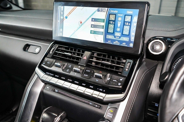 2022 Toyota Landcruiser Sahara image 26
