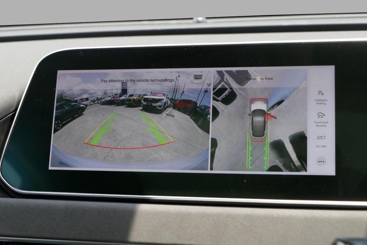 2024 GWM Ora Ultra Auto image 12