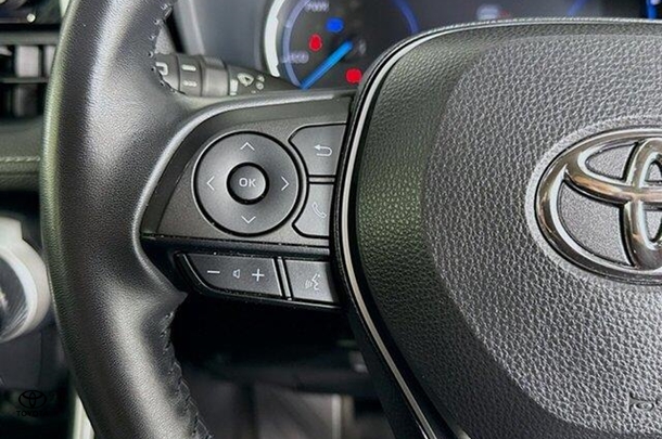 2023 Toyota Rav4 Hybrid GX image 17