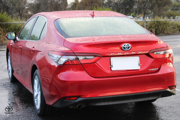 2023 Toyota Camry Hybrid Ascent image 10