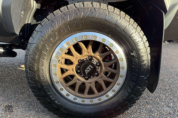 2024 Toyota Hilux GR-S image 9