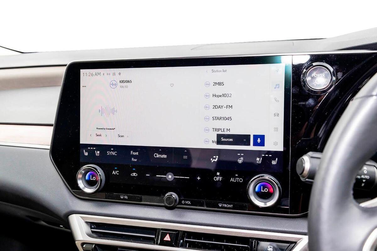 2024 Lexus RX RX350h Sports Luxury Auto eFour image 12