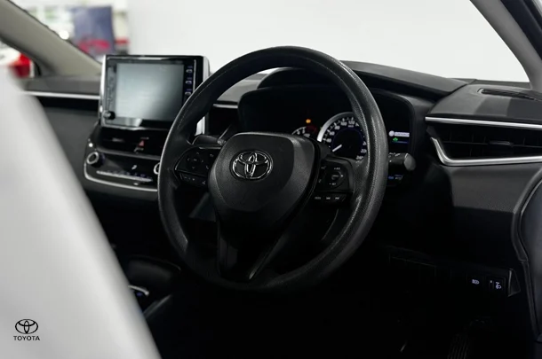 2022 Toyota Corolla Sedan Hybrid Ascent Sport image 18