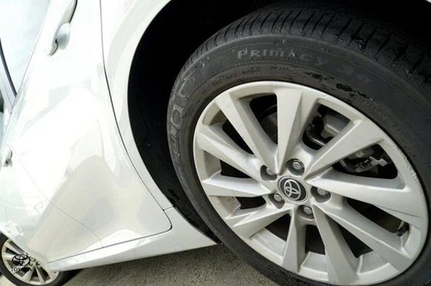 2022 Toyota Camry Hybrid Ascent image 4