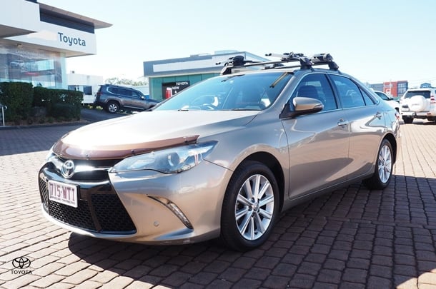2016 Toyota Camry Atara S image 11