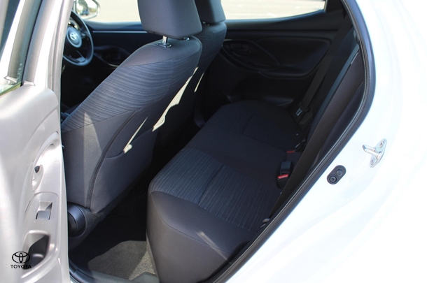 2023 Toyota Yaris Ascent Sport image 20