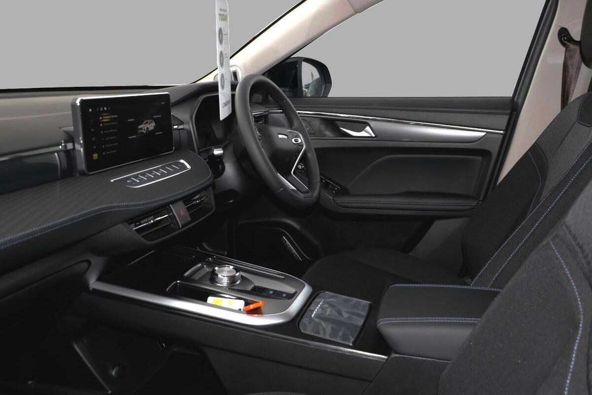 2024 GWM Haval Jolion Premium Hybrid Auto image 7