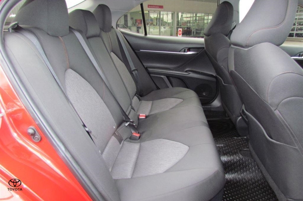 2021 Toyota Camry Hybrid Ascent image 19