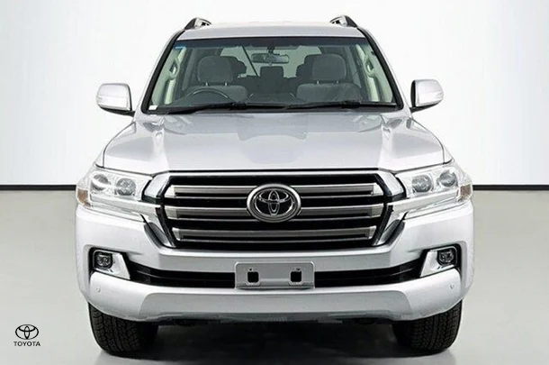 2021 Toyota LANDCRUISER GXL image 2