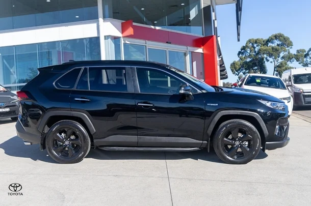 2019 Toyota Rav4 Hybrid Cruiser-AWD image 3