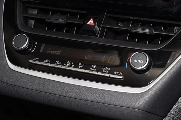 2024 Toyota Corolla Sedan Hybrid Ascent Sport image 21