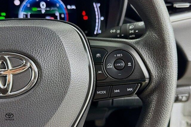 2022 Toyota Corolla Ascent Sport image 18