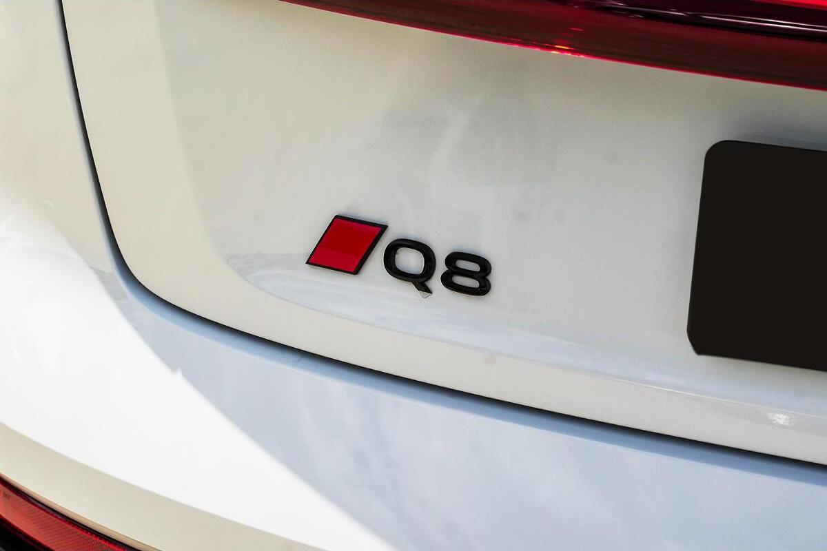 2025 Audi Q8 e-tron 55 Auto e-quattro MY25 image 9
