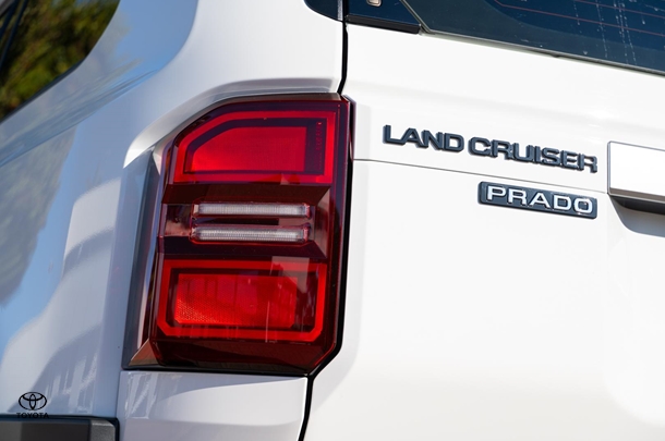 2024 TOYOTA Prado GX image 23