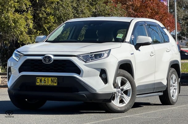 2020 Toyota RAV4 HYBRID GX AWD image 3