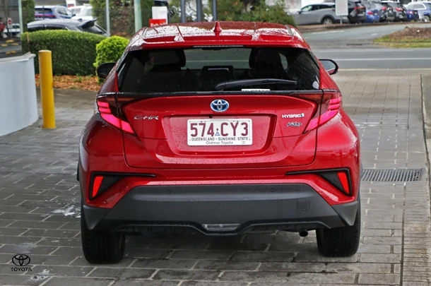 2021 Toyota C-HR Hybrid Koba 2WD image 4