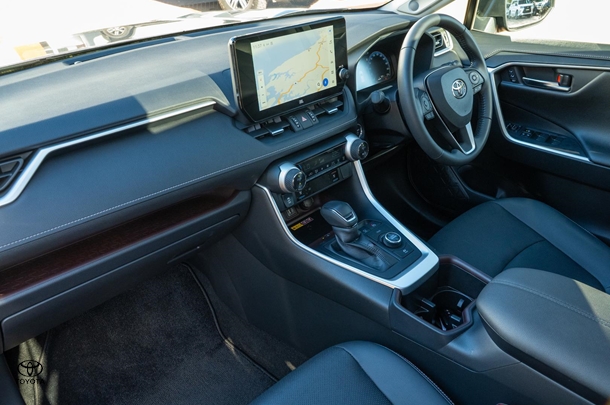 2024 TOYOTA RAV4 Hybrid Cruiser-AWD image 8
