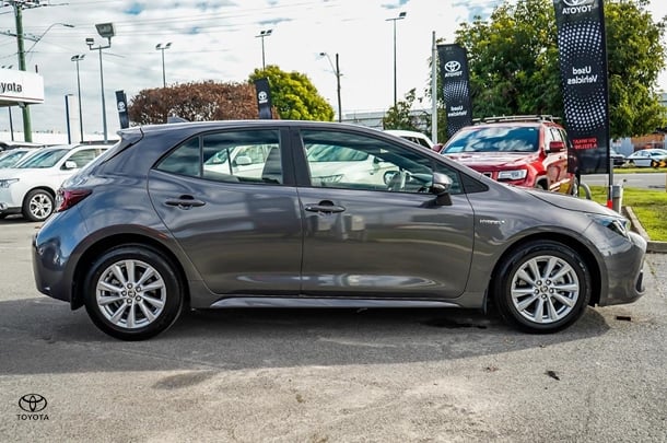 2023 Toyota Corolla Ascent Sport image 3