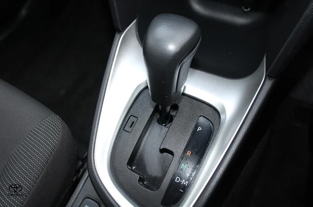 2023 Toyota Yaris Cross GX image 5