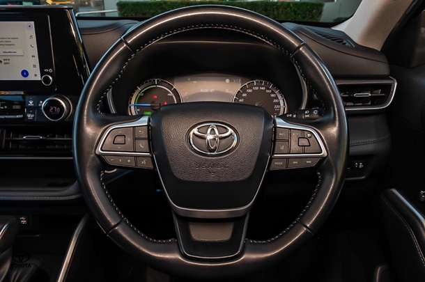 2023 TOYOTA Kluger Hybrid GX AWD image 14