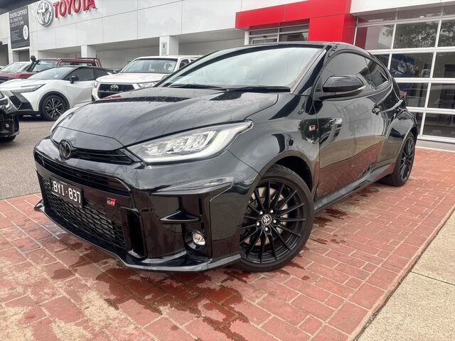 2022 Toyota GR Yaris GR image 1