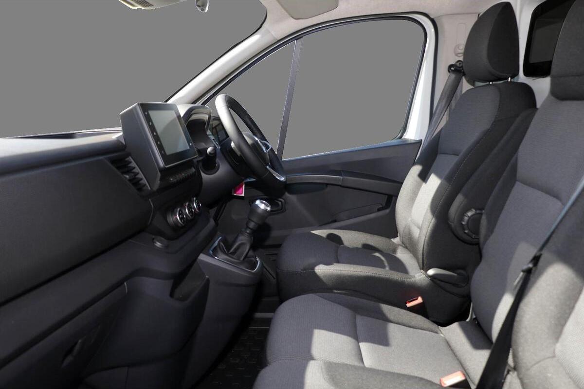 2024 Renault Trafic Pro SWB Manual MY24 image 8