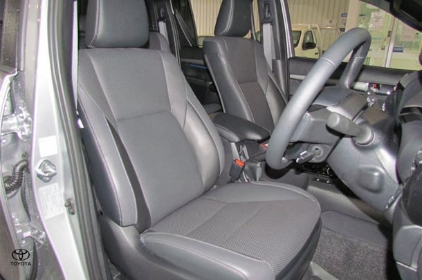 2021 Toyota Hilux Rugged X image 18