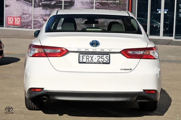 2019 Toyota Camry Hybrid Ascent image 5