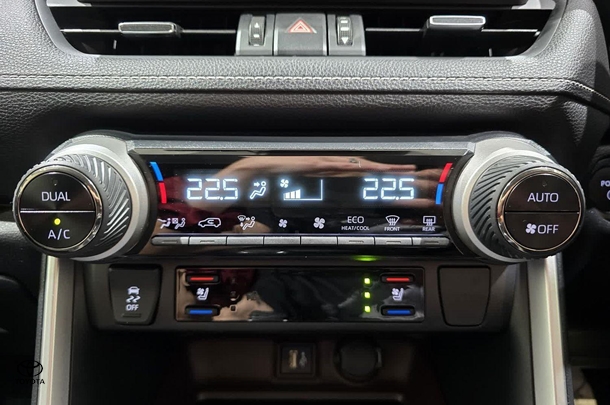 2024 Toyota RAV4 Hybrid Cruiser-AWD image 24