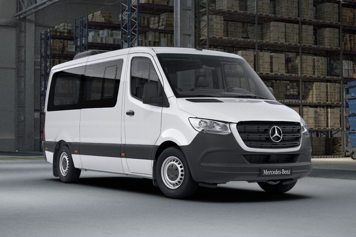 2025 Mercedes-Benz Sprinter 415 Transfer Medium Wheelbase Auto RWD image 1