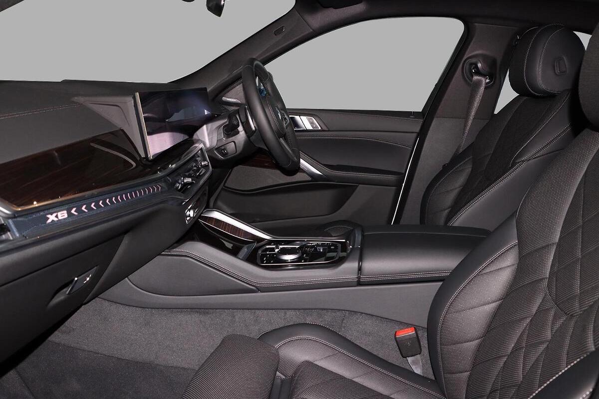 2025 BMW X6 xDrive30d M Sport G06 LCI Auto 4x4 image 8