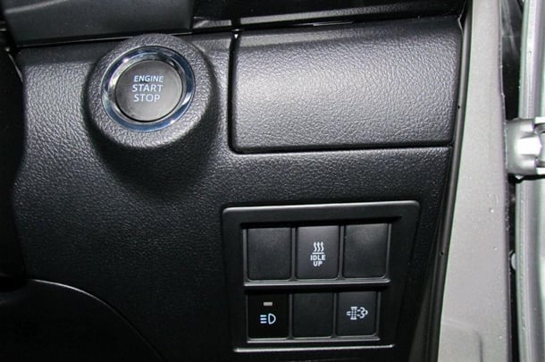 2021 Toyota Hilux Rugged X image 9