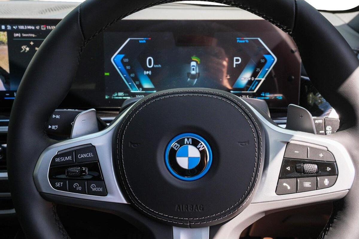 2025 BMW X5 xDrive50e M Sport G05 LCI Auto 4x4 image 13