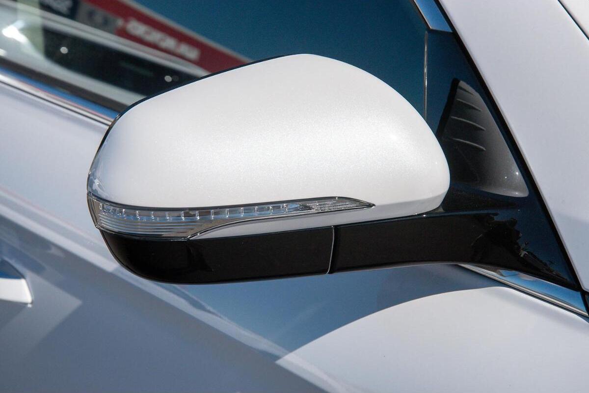 2025 KGM SsangYong Rexton ELX Auto 4x4 MY24 image 8