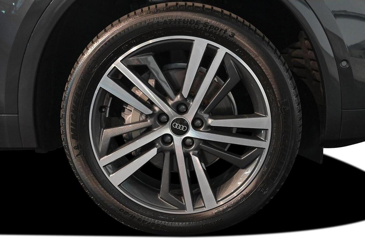2025 Audi Q5 45 TFSI Sport Auto quattro ultra MY25 image 17