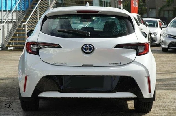2022 Toyota Corolla Hatch Hybrid Ascent Sport image 20