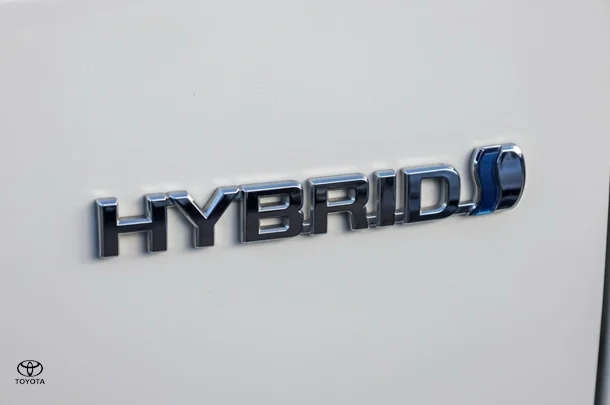 2022 Toyota Corolla Cross Hybrid GX image 23