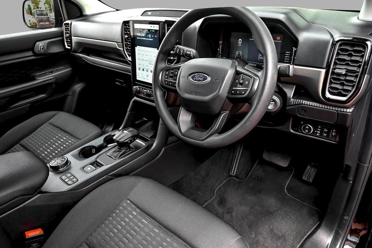 2025 Ford Everest Ambiente Auto FullTime 4WD DR MY25.25 image 4